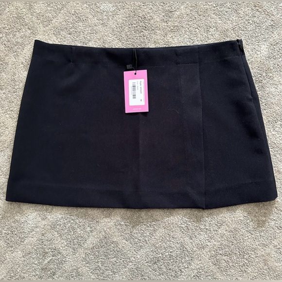NWT Edikted Dasha Black Micro Mini Skirt - Picture 14 of 16
